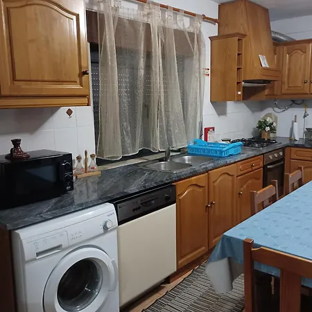 Casa Lezirias Tatil Evi Unhais Da Serra